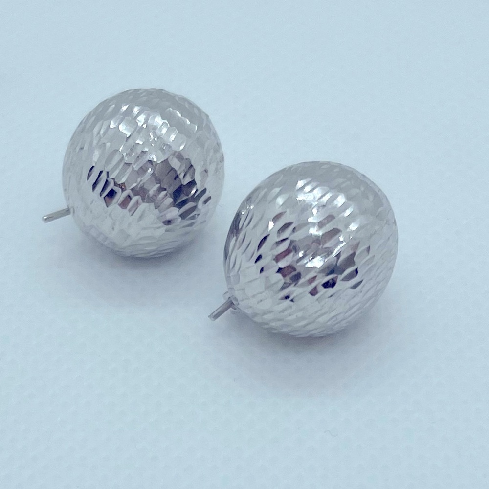 STERLING SILVER LIGHTWEIGHT EARRINGS, PERFECT 4 SENSITIVE EARS